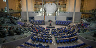 Blick in den Plenarsaal den Bundestags.
